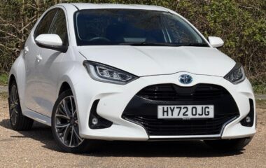 Used Toyota Yaris 1.5 VVT-h Excel Hatchback 5dr Petrol Hybrid E-CVT Euro 6 (s/s) (116 ps)