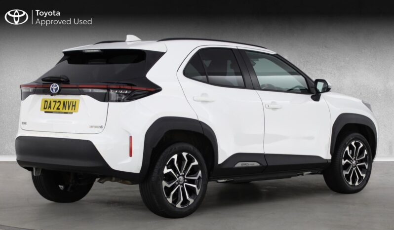 Used Toyota Yaris Cross 1.5 VVT-h Design E-CVT Euro 6 (s/s) 5dr full