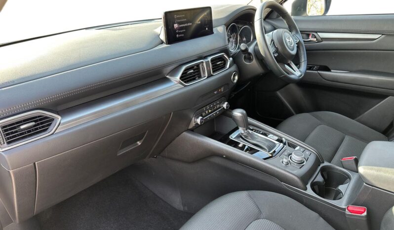 Used Mazda CX-5 2.0 e-SKYACTIV G MHEV Centre-Line Auto Euro 6 (s/s) 5dr full