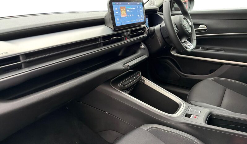 Used Jeep Avenger 54kWh Summit Auto 5dr full