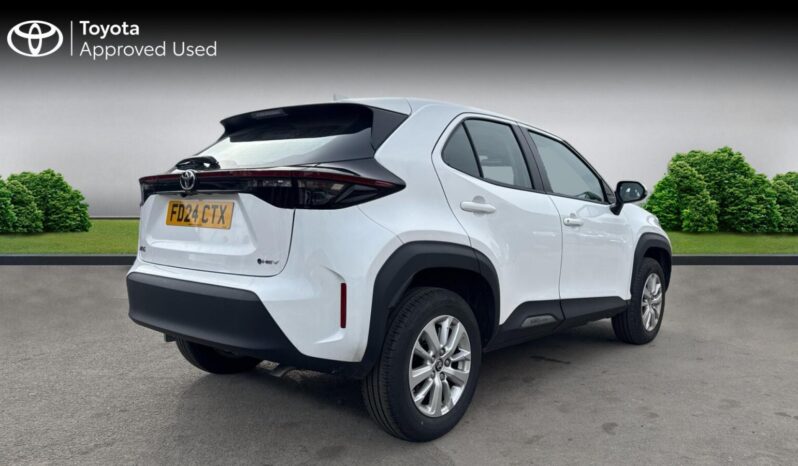Used Toyota Yaris Cross 1.5 VVT-h Icon SUV 5dr Petrol Hybrid E-CVT Euro 6 (s/s) (116 ps) full