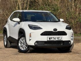 Used Toyota Yaris Cross 1.5 VVT-h Icon SUV 5dr Petrol Hybrid E-CVT Euro 6 (s/s) (116 ps)