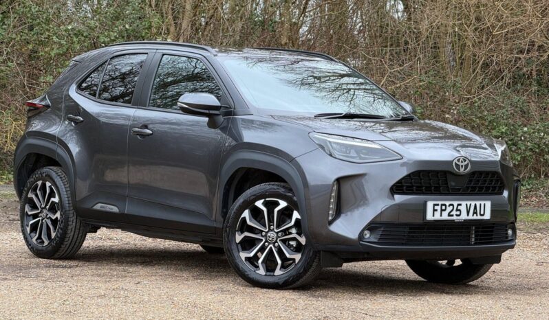 Used Toyota Yaris Cross 1.5 VVT-h Design SUV 5dr Petrol Hybrid E-CVT Euro 6 (s/s) (116 ps) full