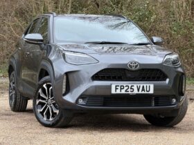 Used Toyota Yaris Cross 1.5 VVT-h Design SUV 5dr Petrol Hybrid E-CVT Euro 6 (s/s) (116 ps)