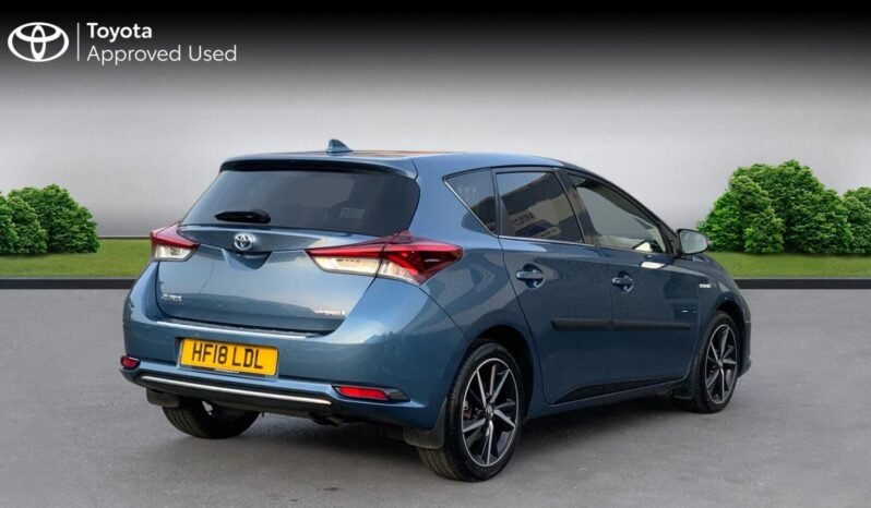 Used Toyota Auris 1.8 VVT-h Design Hatchback 5dr Petrol Hybrid CVT Euro 6 (s/s) (Safety Sense) (136 ps) full
