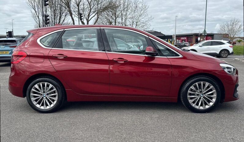 Used BMW 2 Series 2.0 220i GPF Luxury DCT Euro 6 (s/s) 5dr full