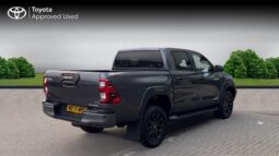 Used Toyota Hi-Lux 2.8 D-4D-h Invincible X Auto 4WD Euro 6 4dr full