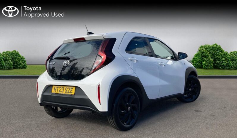 Used Toyota Aygo X 1.0 VVT-i Pure x-shift Euro 6 (s/s) 5dr full