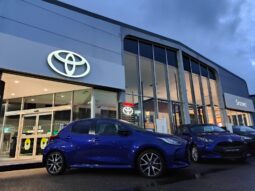 Used Toyota Yaris Cross 1.5 VVT-h GR SPORT E-CVT Euro 6 (s/s) 5dr full