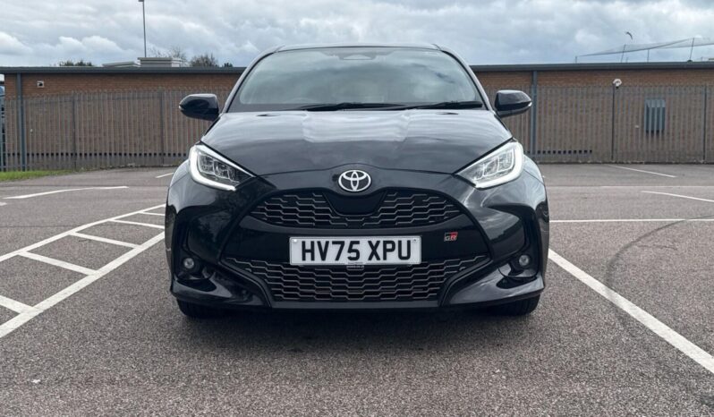 Used Toyota Yaris 1.5 VVT-h GR SPORT Hatchback 5dr Petrol Hybrid E-CVT Euro 6 (s/s) (130 ps) full