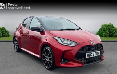 Used Toyota Yaris 1.5 VVT-h GR SPORT E-CVT Euro 6 (s/s) 5dr