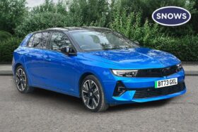 Used Vauxhall Astra 54kWh Ultimate Auto 5dr