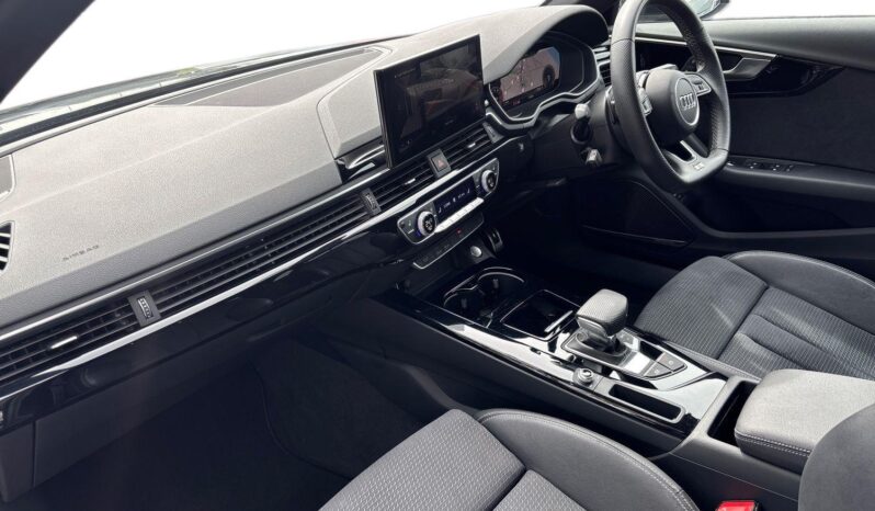 Used Audi A4 2.0 TFSI 40 Black Edition S Tronic Euro 6 (s/s) 5dr full
