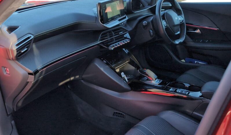 Used Peugeot 2008 50kWh GT Auto 5dr full