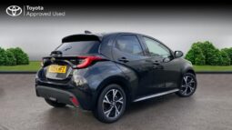 Used Toyota Yaris 1.5 VVT-h Design E-CVT Euro 6 (s/s) 5dr full