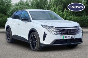 Used Peugeot 3008 73kWh Allure Auto 5dr