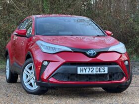 Used Toyota CHR 1.8 VVT-h GPF Icon SUV 5dr Petrol Hybrid CVT Euro 6 (s/s) (122 ps)