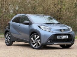 Used Toyota Aygo X 1.0 VVT-i Exclusive Hatchback 5dr Petrol x-shift Euro 6 (s/s) (72 ps) full