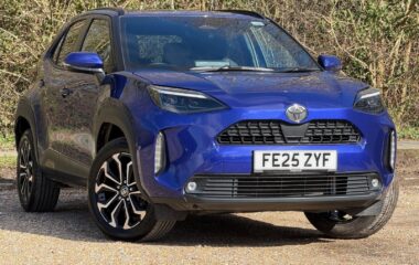 Used Toyota Yaris Cross 1.5 VVT-h Design SUV 5dr Petrol Hybrid E-CVT Euro 6 (s/s) (116 ps)