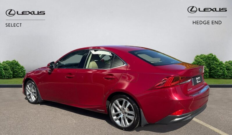 Used Lexus IS 2.5 300h Advance Saloon 4dr Petrol Hybrid E-CVT Euro 6 (s/s) (223 ps) full