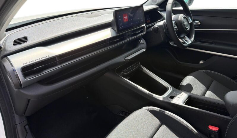 Used Jeep Avenger 1.2 e-Hybrid Summit e-DCT Euro 6 (s/s) 5dr full