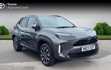 Used Toyota Yaris Cross 1.5 VVT-h Design SUV 5dr Petrol Hybrid E-CVT Euro 6 (s/s) (116 ps)