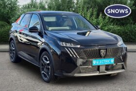 Used Peugeot 3008 73kWh Allure Auto 5dr