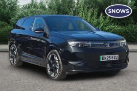 Used Vauxhall Grandland 73kWh Ultimate Auto 5dr