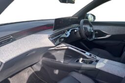 Used Peugeot 3008 73kWh GT Auto 5dr full