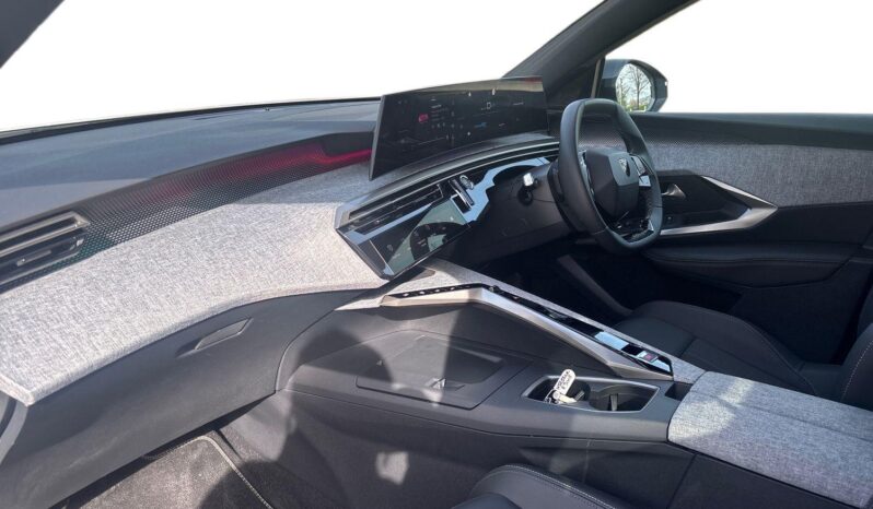 Used Peugeot 3008 73kWh GT Auto 5dr full