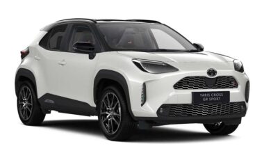 Used Toyota Yaris Cross 1.5 VVT-h GR SPORT E-CVT Euro 6 (s/s) 5dr