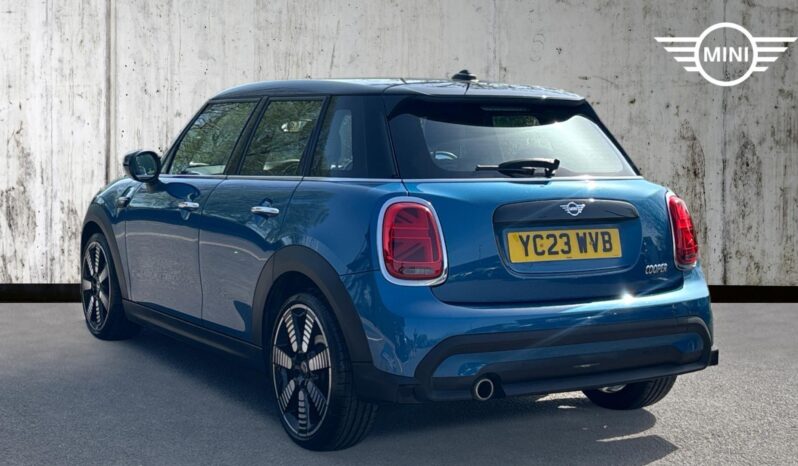 Used MINI Hatch 5-Door Hatch Cooper Exclusive full