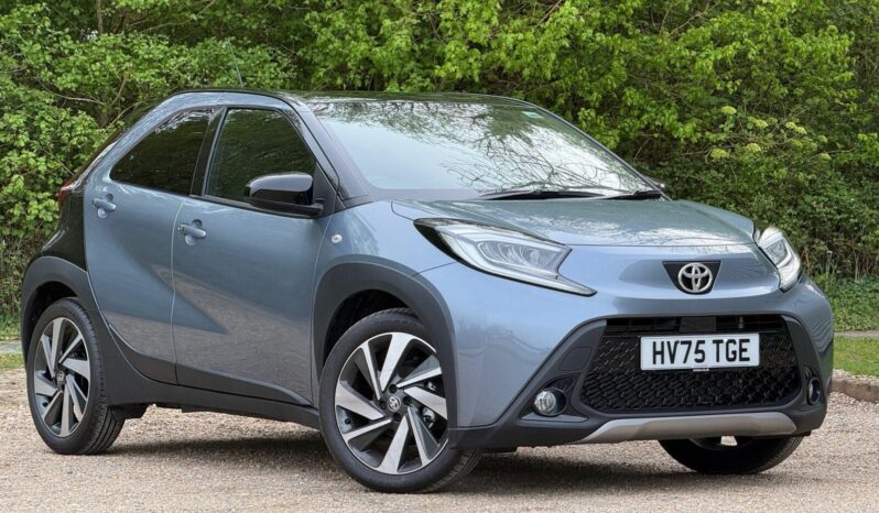 Used Toyota Aygo X 1.0 VVT-i Exclusive Hatchback 5dr Petrol Manual Euro 6 (s/s) (72 ps) full