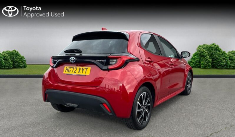 Used Toyota Yaris 1.5 VVT-h Design E-CVT Euro 6 (s/s) 5dr full