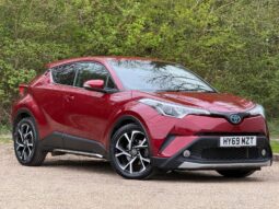 Used Toyota CHR 1.8 VVT-h Design SUV 5dr Petrol Hybrid CVT Euro 6 (s/s) (122 ps) full