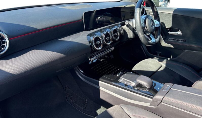 Used Mercedes-Benz A Class 1.3 A180 AMG Line (Executive) 7G-DCT Euro 6 (s/s) 5dr full