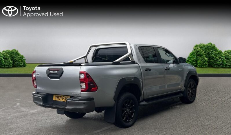 Used Toyota Hi-Lux 2.8 D-4D Invincible X Auto 4WD Euro 6 (s/s) 4dr full