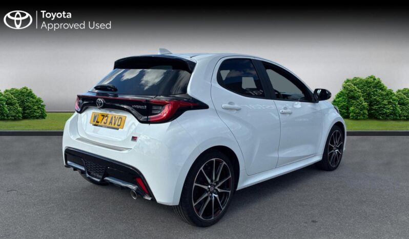 Used Toyota Yaris 1.5 VVT-h GR SPORT Hatchback 5dr Petrol Hybrid E-CVT Euro 6 (s/s) (116 ps) full