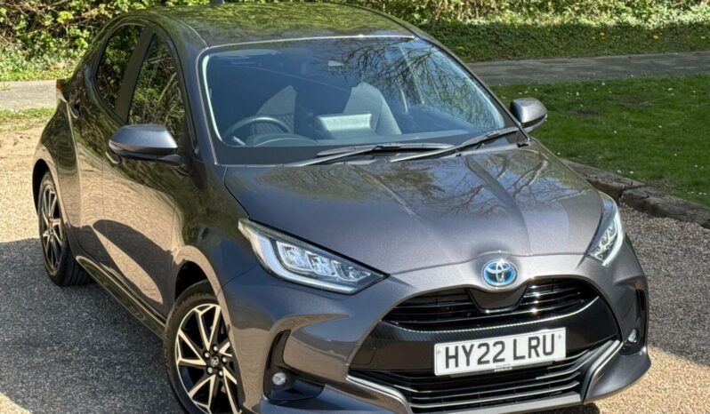 Used Toyota Yaris 1.5 VVT-h Design Hatchback 5dr Petrol Hybrid E-CVT Euro 6 (s/s) (116 ps) full