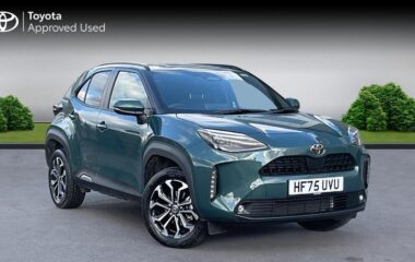 Used Toyota Yaris Cross 1.5 VVT-h Design E-CVT Euro 6 (s/s) 5dr