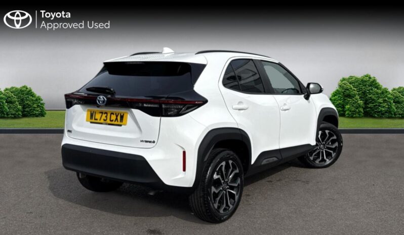 Used Toyota Yaris Cross 1.5 VVT-h Design E-CVT Euro 6 (s/s) 5dr full