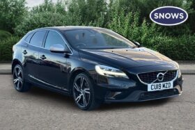Used Volvo V40 1.5 T3 R-Design Edition Auto Euro 6 (s/s) 5dr