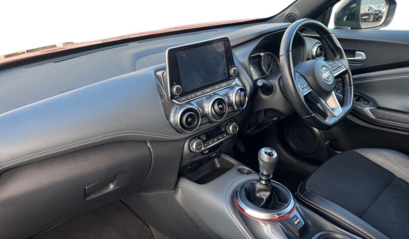 Used Nissan Juke 1.0 DIG-T Tekna Euro 6 (s/s) 5dr full