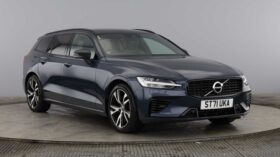 Used Volvo V60 Recharge R-Design, T6 AWD plug-in hybrid