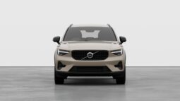 Used Volvo XC40 Plus full