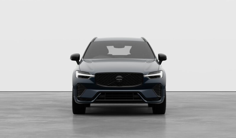 Used Volvo XC60 Plus full