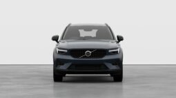 Used Volvo XC40 Plus Pro full