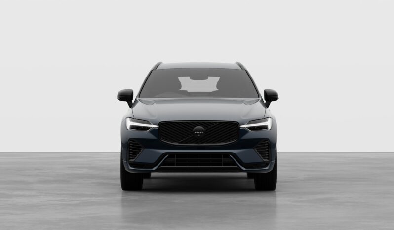 Used Volvo XC60 Plus full