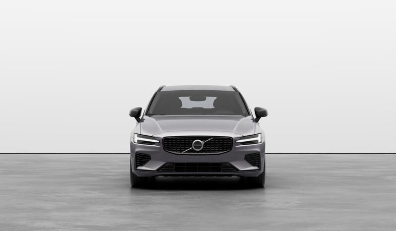 Used Volvo V60 Plus full