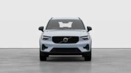 Used Volvo XC40 Plus full